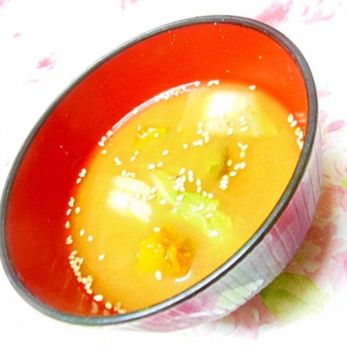 ❤南瓜と白菜のバター味噌汁❤